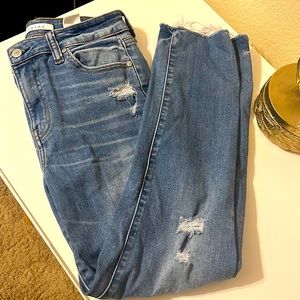 Eunina relaxed denim.